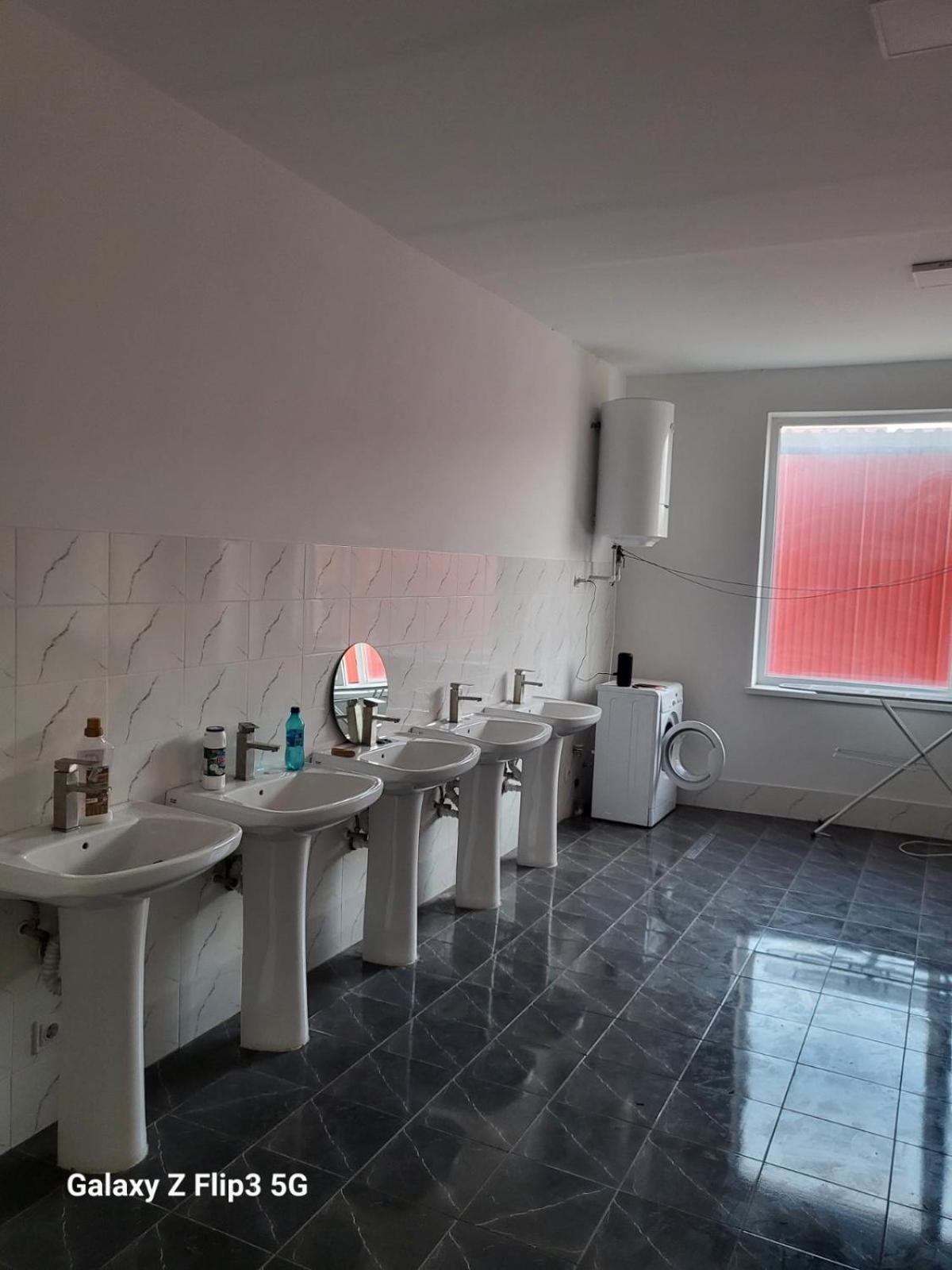 Chip Hotel Chisinau Ngoại thất bức ảnh